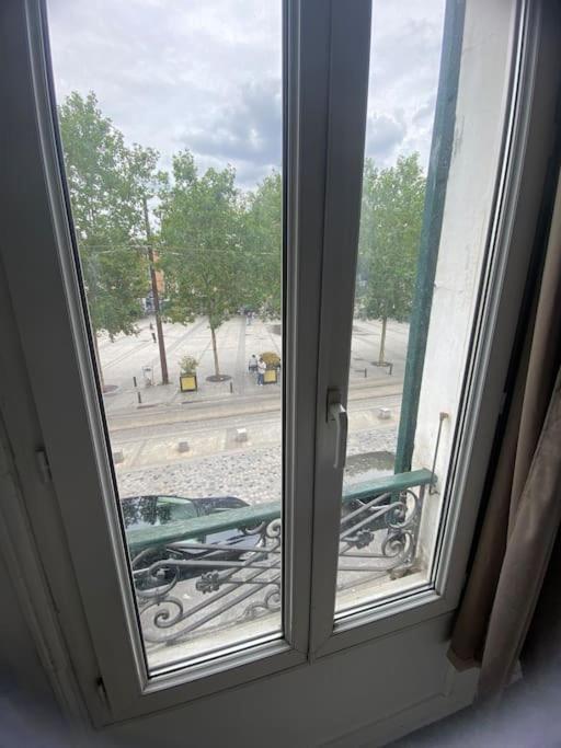 쥬네빌러 Balcon De Paris 아파트 외부 사진
